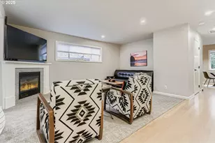 1928 SE Sherrett St, Portland, OR 97202 - Photo 6