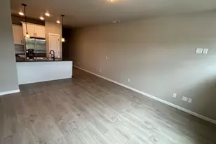 7465 SE Kinnaman St, Hillsboro, OR 97123 - Photo 16