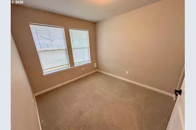 7465 SE Kinnaman St, Hillsboro, OR 97123 - Photo 4
