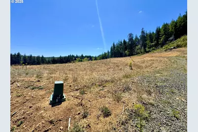 000 Fawn Ln #1202, Coos Bay, OR 97420 - Photo 36