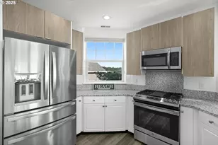 5852 SW Cupola Dr, South Beach, OR 97366 - Photo 6