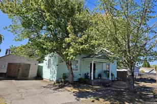 1040 6th Ave SE, Albany, OR 97321 - Photo 2