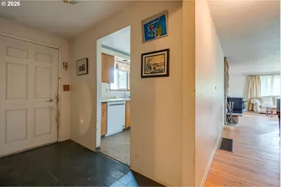 4309 SE View Acres Rd, Milwaukie, OR 97267 - Photo 4