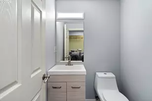 20277 SW Jay St, Beaverton, OR 97003 - Photo 24