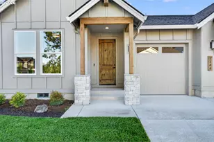 1144 N 41st Pl, Ridgefield, WA 98642 - Photo 2