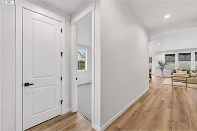 1144 N 41st Pl, Ridgefield, WA 98642 - Photo 8
