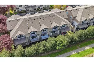10525 NE Cedar Falls Loop, Hillsboro, OR 97006 - Photo 26