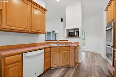 1050 Peacock St, Warrenton, OR 97121 - Photo 16