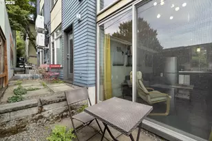 2319 SE Belmont St, Portland, OR 97214 - Photo 18