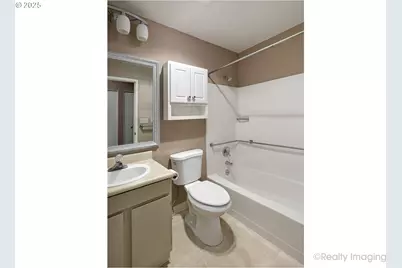 13775 SW Scholls Ferry Rd #205, Beaverton, OR 97008 - Photo 14