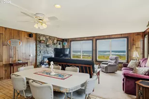 321 N Pacific St, Rockaway Beach, OR 97136 - Photo 8