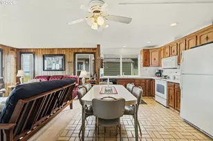 321 N Pacific St, Rockaway Beach, OR 97136 - Photo 10