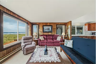 321 N Pacific St, Rockaway Beach, OR 97136 - Photo 6