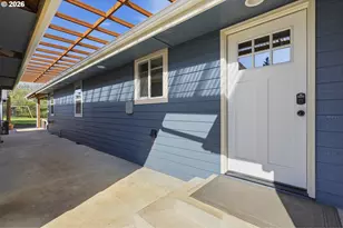 131 Cherry Ave, Oregon City, OR 97045 - Photo 4