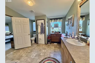 1782 Bz Glenwood Hwy, Glenwood, WA 98619 - Photo 28