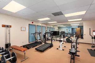 13775 SW Scholls Ferry Rd, Beaverton, OR 97008 - Photo 24