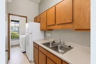 13775 SW Scholls Ferry Rd, Beaverton, OR 97008 - Photo 20