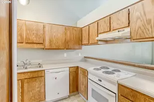 13775 SW Scholls Ferry Rd, Beaverton, OR 97008 - Photo 8