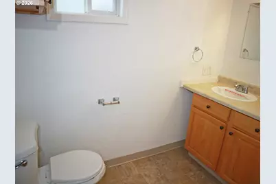 1936 SE 139th Ave, Portland, OR 97233 - Photo 10