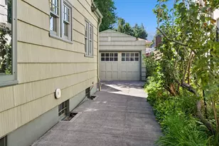 2235 NE 25th Ave, Portland, OR 97212 - Photo 40
