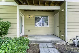 15062 NW Central Dr, Portland, OR 97229 - Photo 28