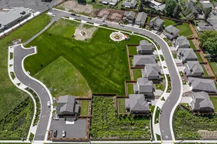 15213 S E Towers Ter, Milwaukie, OR 97267 - Photo 18