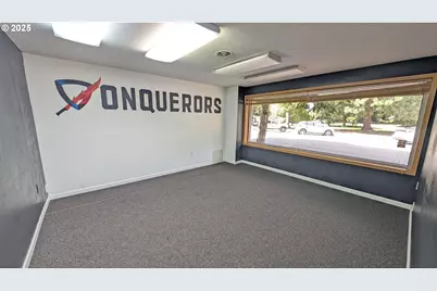 126 NE 2nd Ave, Hillsboro, OR 97124 - Photo 4