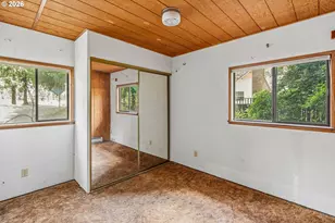 3300 W Evans Creek Rd, Rogue River, OR 97537 - Photo 8