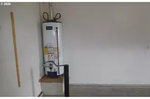 730 NW 23rd St, Pendleton, OR 97801 - Photo 12