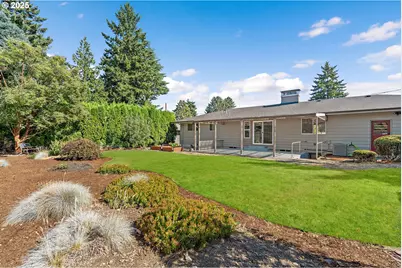 7307 SE Monroe St, Milwaukie, OR 97222 - Photo 36