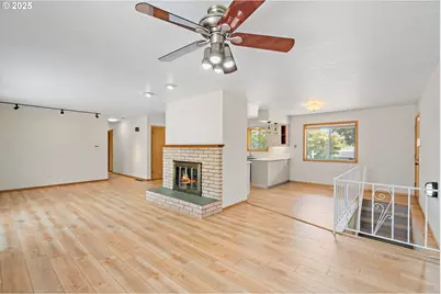 7307 SE Monroe St, Milwaukie, OR 97222 - Photo 12
