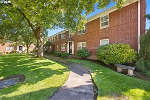 304 E 12th St, Vancouver, WA 98660 - Photo 1