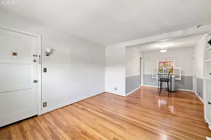 304 E 12th St, Vancouver, WA 98660 - Photo 6