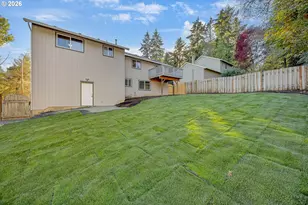 3525 SW Pomona St, Portland, OR 97219 - Photo 44