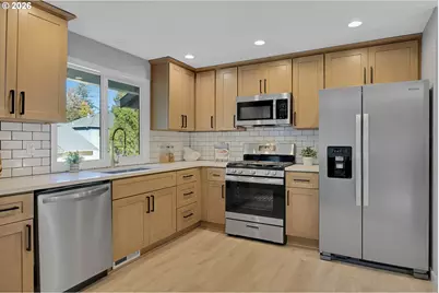 3525 SW Pomona St, Portland, OR 97219 - Photo 24