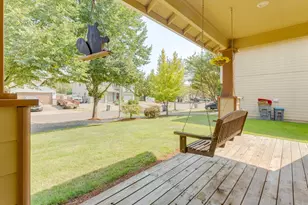 2331 NW Fendle Way, McMinnville, OR 97128 - Photo 2