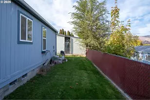 2957 W 10th St, The Dalles, OR 97058 - Photo 20