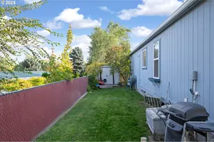 2957 W 10th St, The Dalles, OR 97058 - Photo 18