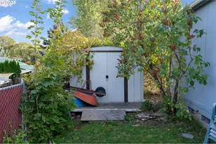 2957 W 10th St, The Dalles, OR 97058 - Photo 26