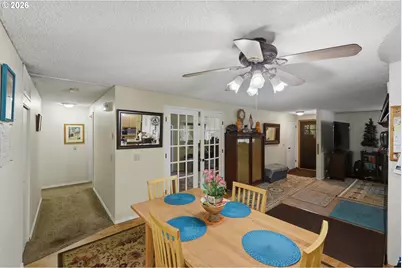 1945 Hazel St, Myrtle Point, OR 97458 - Photo 8