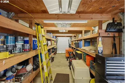 1945 Hazel St, Myrtle Point, OR 97458 - Photo 28