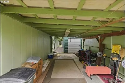 1945 Hazel St, Myrtle Point, OR 97458 - Photo 38