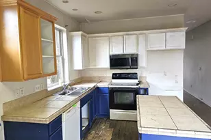 111 NE 149th Pl, Portland, OR 97230 - Photo 6