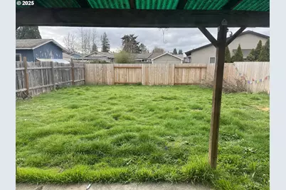 4554 Woodsboro St, Eugene, OR 97402 - Photo 4