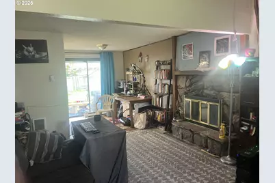 4554 Woodsboro St, Eugene, OR 97402 - Photo 6