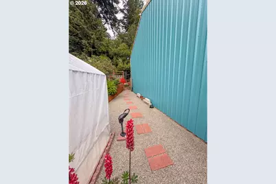 600 Tiara St, Lakeside, OR 97449 - Photo 40