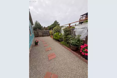 600 Tiara St, Lakeside, OR 97449 - Photo 38
