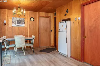 75721 E Road 28, Rhododendron, OR 97049 - Photo 12