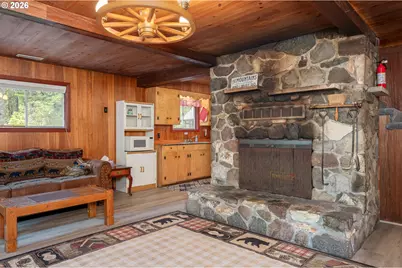 75721 E Road 28, Rhododendron, OR 97049 - Photo 32