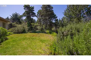 2835 SW Breakers Dr, Waldport, OR 97394 - Photo 20